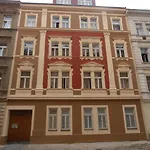 Emma * Praha